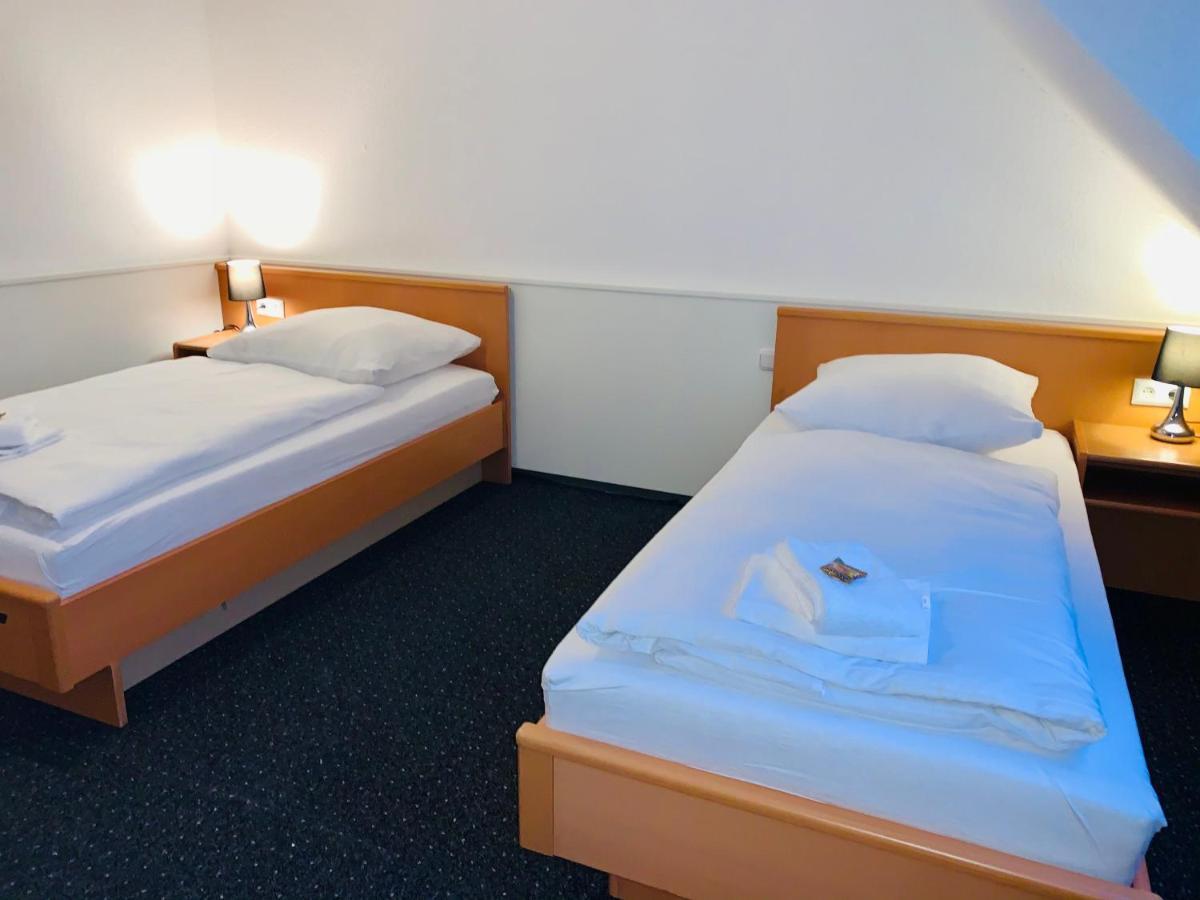 Dua Hotel Веннигзен Экстерьер фото
